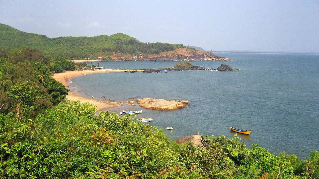 Mangalore to Gokarna Taxi Service - Sangameshwara Travels - Taxi Mangalore