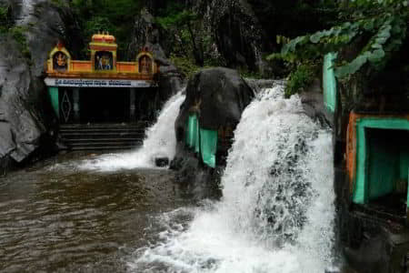 Kalhatti Falls - Sangameshwara Travels - Taxi Mangalore