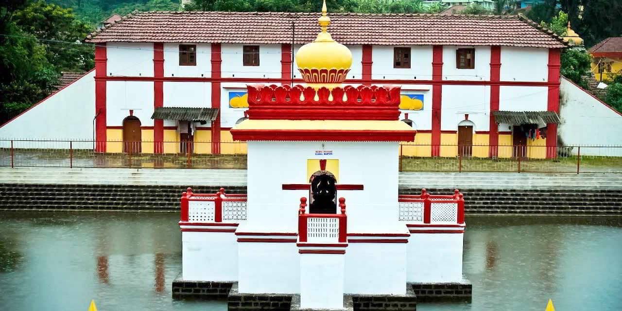 Omkareshwara Temple - Sangameshwara Travels - Taxi Mangalore